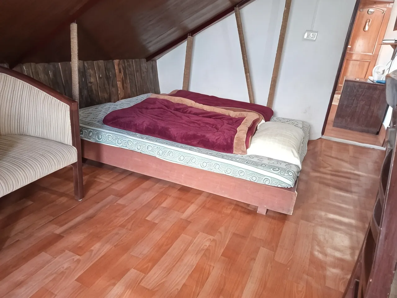Attic-style room with double bed at Dragon I Resorts, Naddi